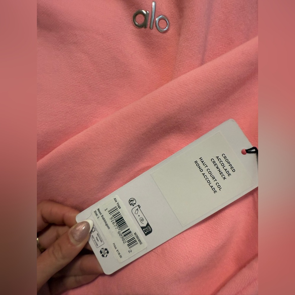 💕NWT ALO Yoga Pink Bubblegum Cropped Crewneck💕 - Picture 6 of 6